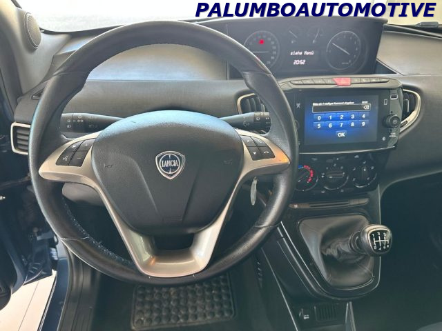 LANCIA Ypsilon usata, con Fendinebbia
