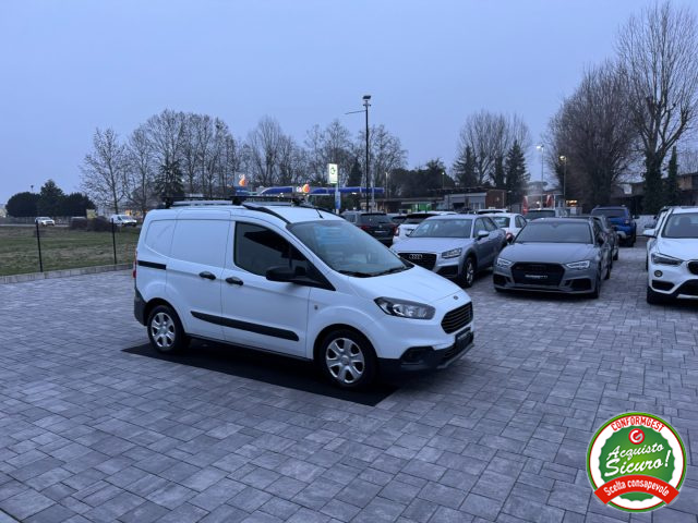 FORD Transit Courier usata, con Boardcomputer