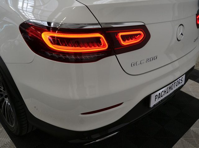 MERCEDES-BENZ GLC 200 usata, con Volante in pelle