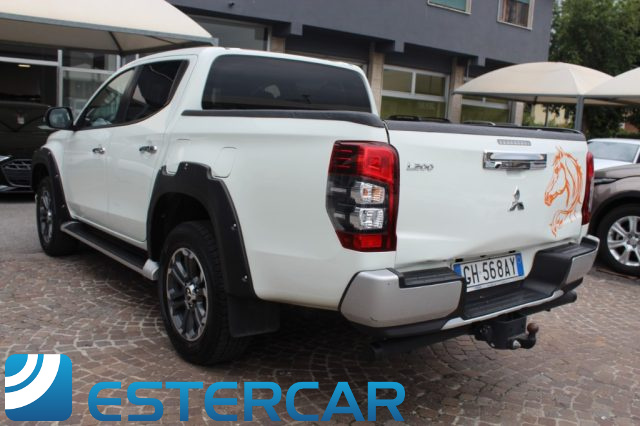 MITSUBISHI L200 usata, con Autoradio