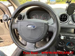 FORD Fiesta usata, con Servosterzo