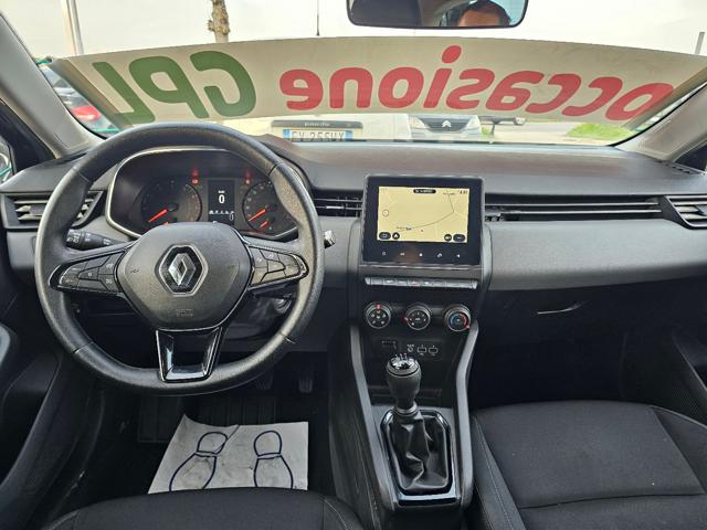 RENAULT Clio usata, con Sedile posteriore sdoppiato