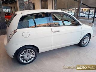 LANCIA Ypsilon usata, con Chiusura centralizzata