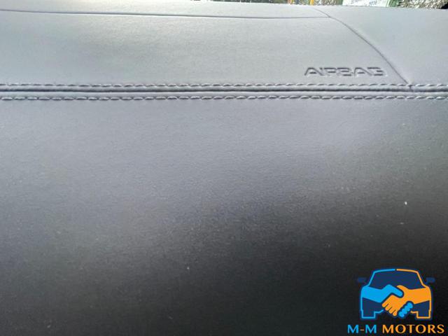 PEUGEOT RCZ usata, con Bluetooth