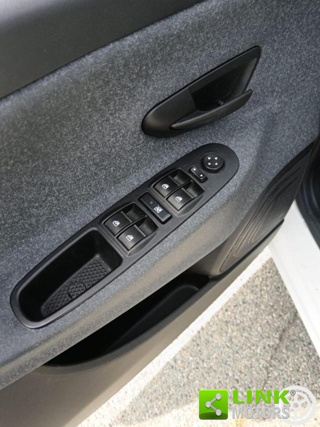 LANCIA Ypsilon usata, con Alzacristalli elettrici