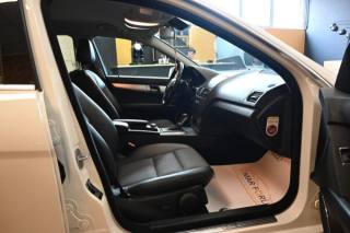 MERCEDES-BENZ C 200 usata 9