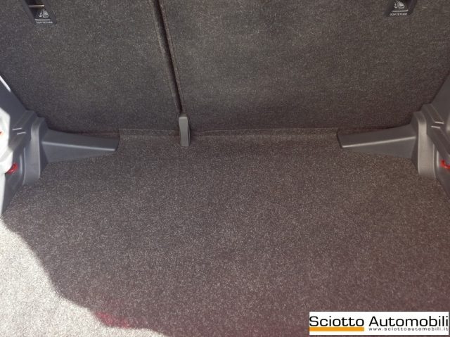 SKODA Fabia usata, con Controllo elettronico della corsia