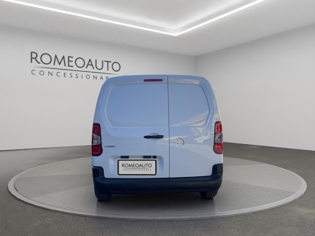 OPEL Combo usata, con Autoradio
