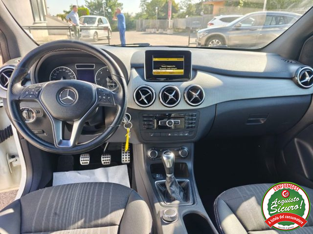 MERCEDES-BENZ B 180 usata, con Climatizzatore