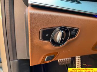 MERCEDES-BENZ E 220 usata 54