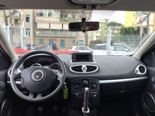 RENAULT Clio usata, con Autoradio