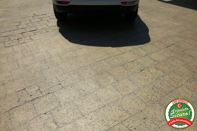 KIA Sportage usata, con Sensori di parcheggio anteriori