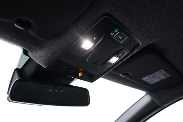 RENAULT Captur usata, con Autoradio digitale