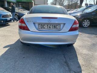 MERCEDES-BENZ SLK 200 usata, con Cerchi in lega
