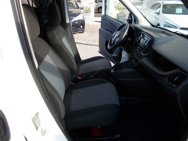 FIAT Doblo usata, con Climatizzatore