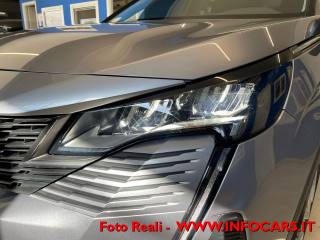 PEUGEOT 3008 usata, con Leve al volante