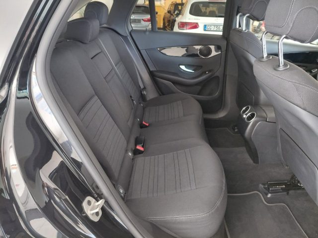 MERCEDES-BENZ GLC 300 usata, con Sensori di parcheggio posteriori