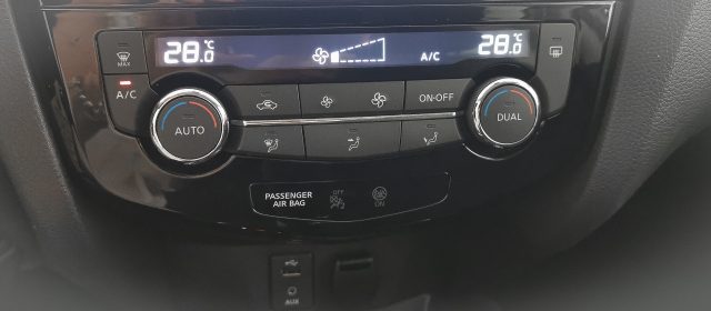 NISSAN X-Trail usata, con Controllo automatico clima
