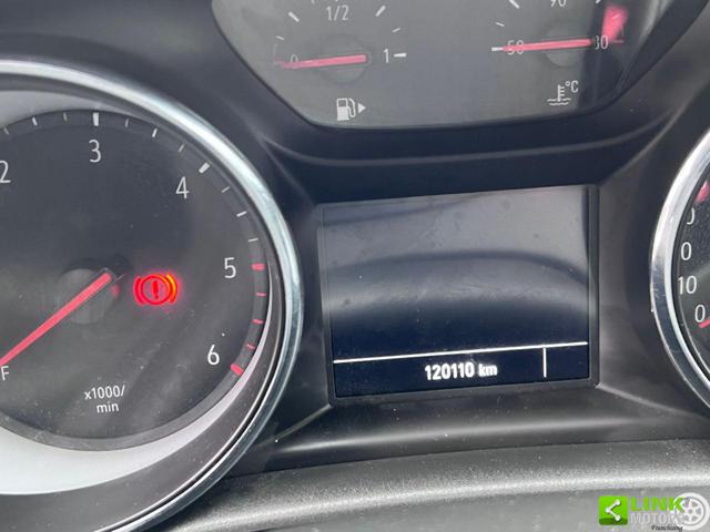 OPEL Astra usata, con Controllo automatico clima