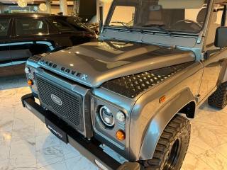 LAND ROVER Defender usata 18