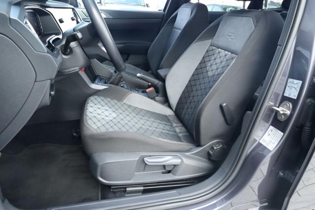 VOLKSWAGEN Taigo usata, con Autoradio