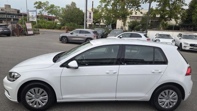 VOLKSWAGEN Golf usata, con Airbag