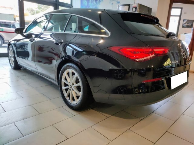 MERCEDES-BENZ CLA 180 usata, con Autoradio
