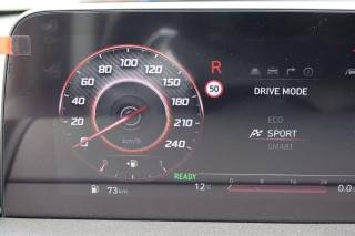 HYUNDAI Staria usata, con Luci diurne LED