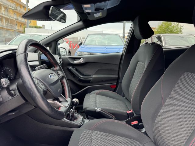 FORD Fiesta usata, con Touch screen