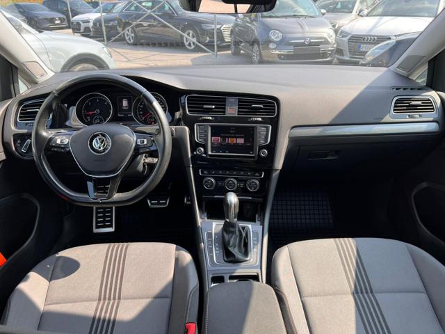 VOLKSWAGEN Golf usata, con Autoradio