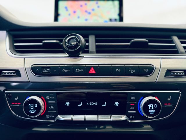 AUDI Q7 usata, con Park Distance Control