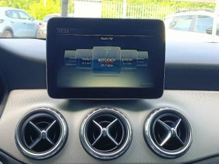 MERCEDES-BENZ GLA 200 usata, con ESP