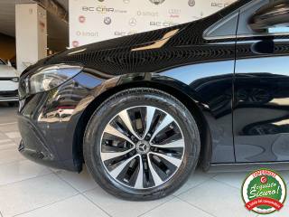 MERCEDES-BENZ B 180 usata, con Sistema di navigazione