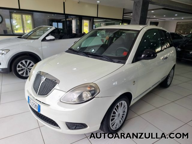 LANCIA Ypsilon usata, con ABS
