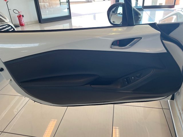 MAZDA MX-5 usata, con Interni in pelle