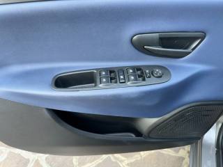 LANCIA Ypsilon usata, con Park Distance Control