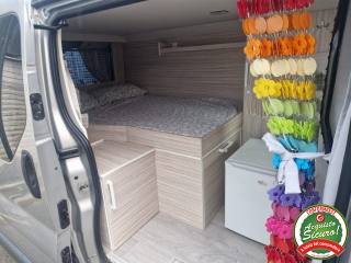 OPEL Movano usata, con Airbag