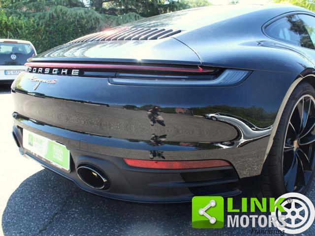 PORSCHE 992 usata, con USB