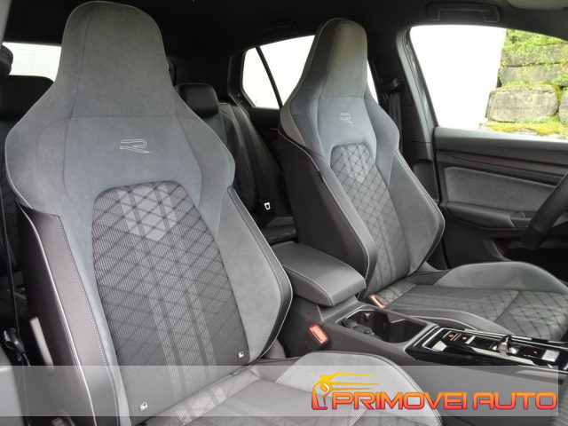 VOLKSWAGEN Golf usata, con Airbag laterali