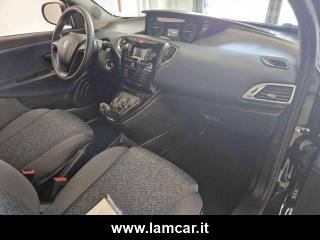 LANCIA Ypsilon usata, con Volante multifunzione