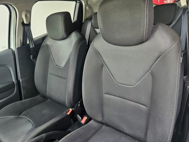 RENAULT Clio usata, con Sistema di navigazione