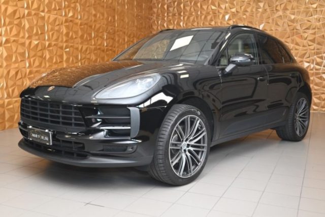 PORSCHE Macan usata 105