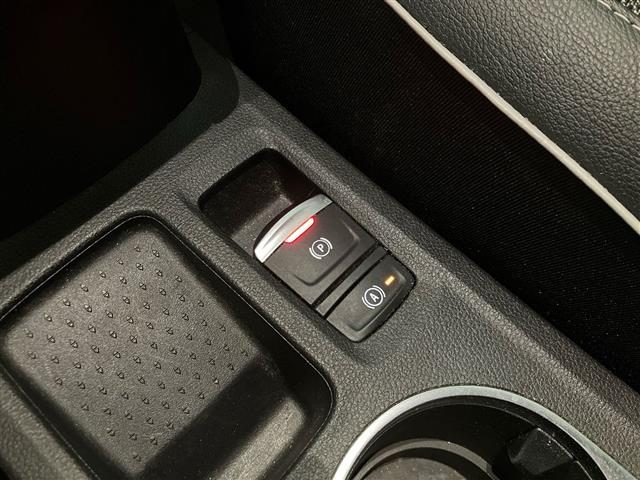 RENAULT Captur usata 22