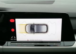 VOLKSWAGEN Golf usata, con Park Distance Control