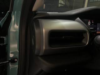 JEEP Avenger usata, con USB