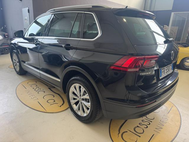 VOLKSWAGEN Tiguan usata, con Autoradio