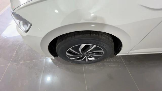 VOLKSWAGEN Polo usata, con Autoradio