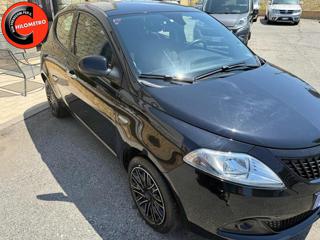 LANCIA Ypsilon usata, con Airbag