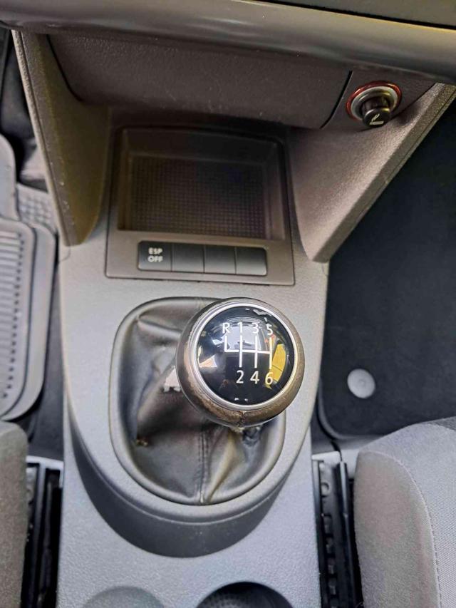 VOLKSWAGEN Touran usata 21