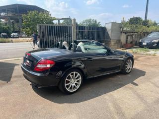 MERCEDES-BENZ SLK 200 usata, con Autoradio